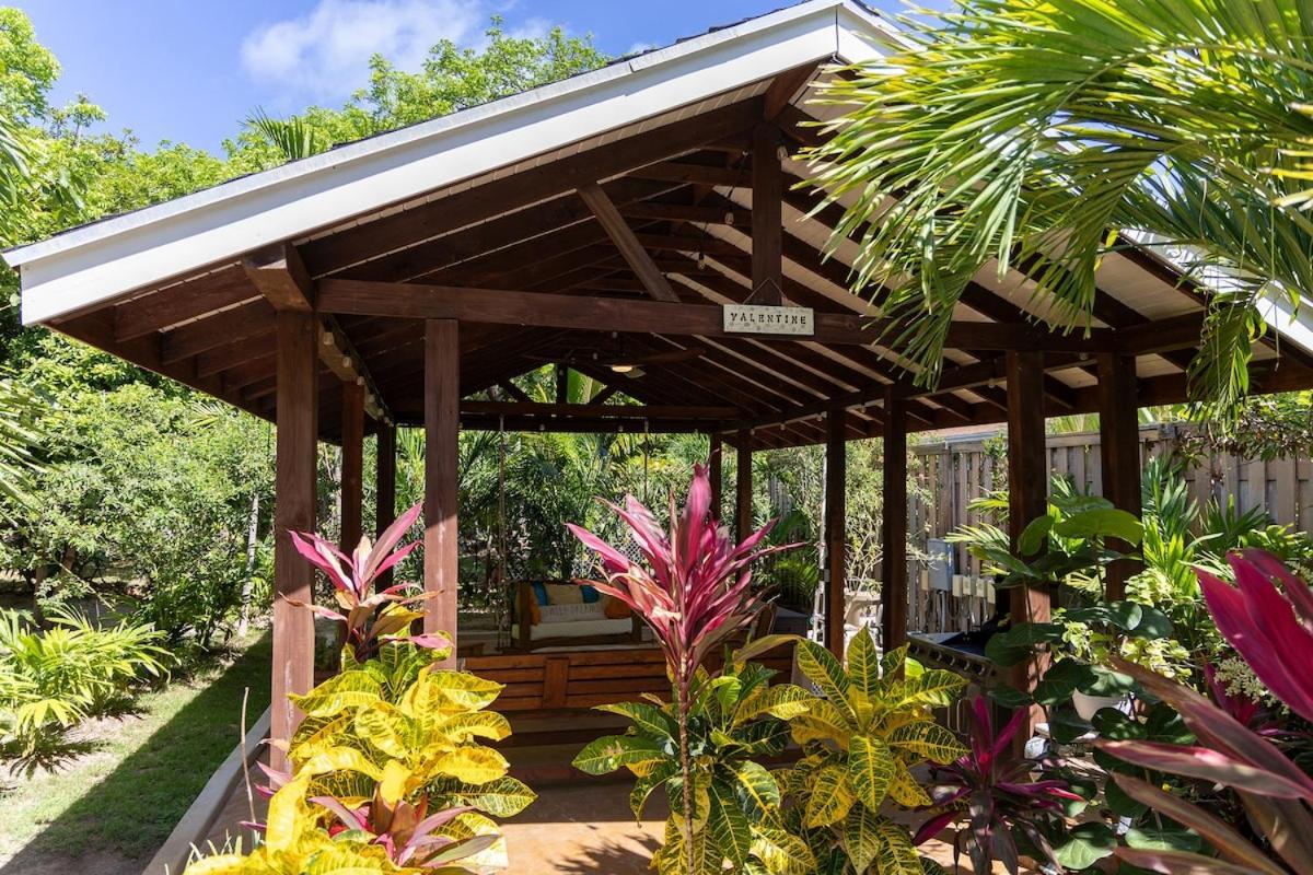 Island Gardens Family Escape, Pool & Car Included Nassau