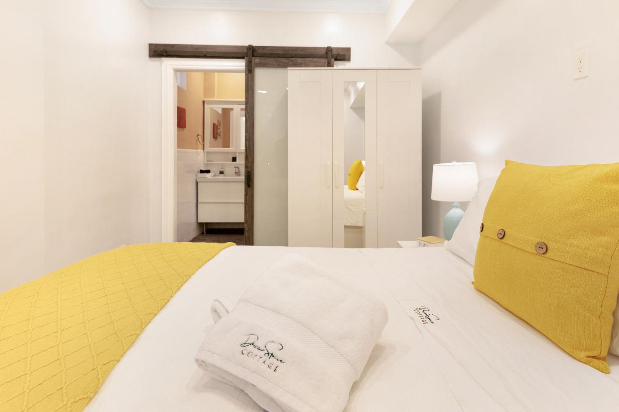 Island Gardens Family Escape, Pool & Car Included